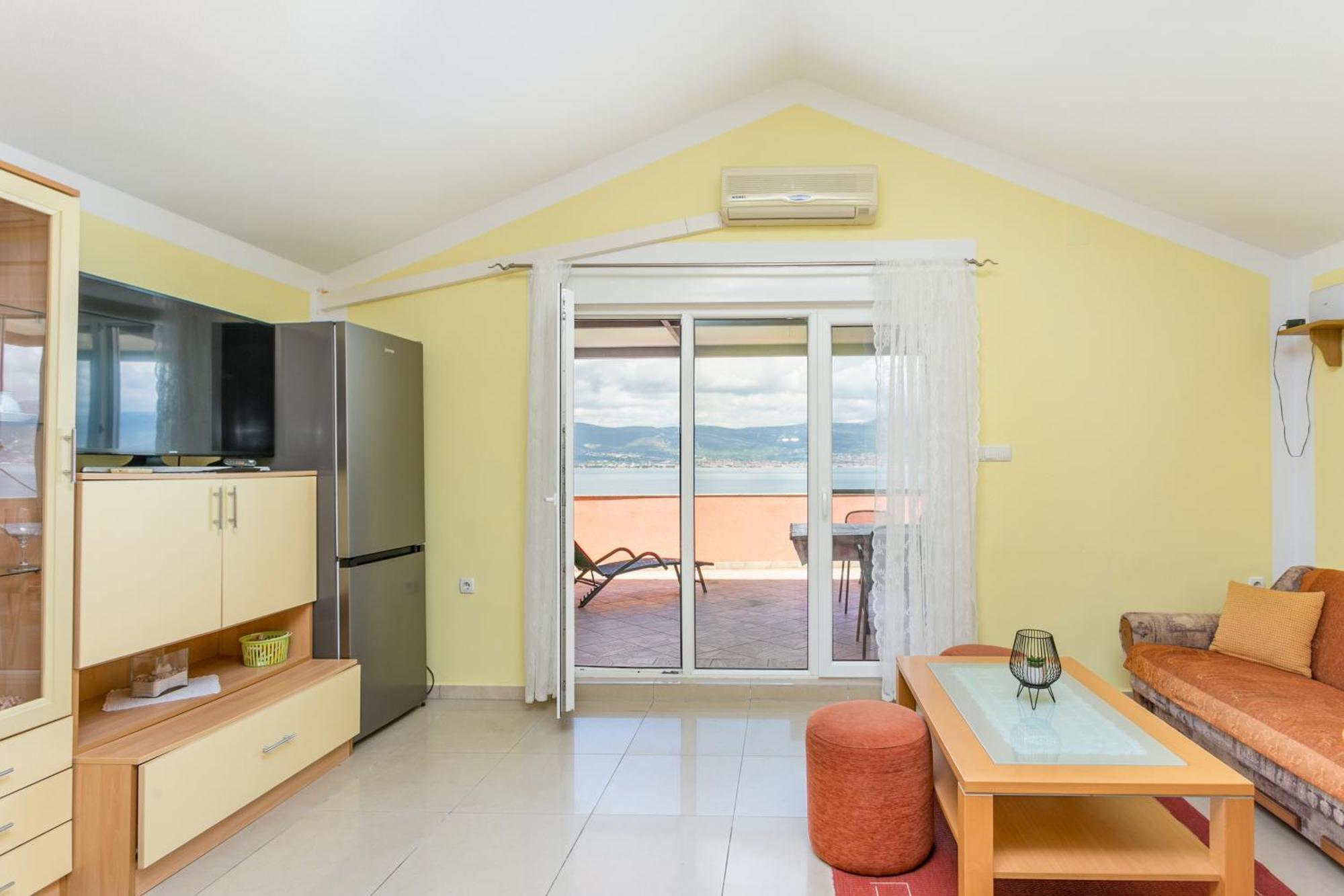 Apartments By The Sea Slatine, Ciovo - 11126 Quarto foto